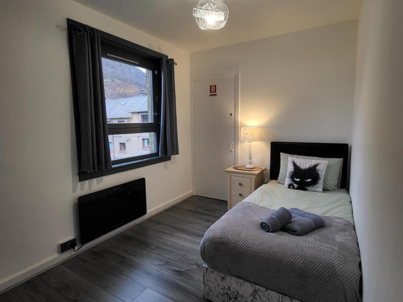 Regina Apartment In Fort William Exterior foto