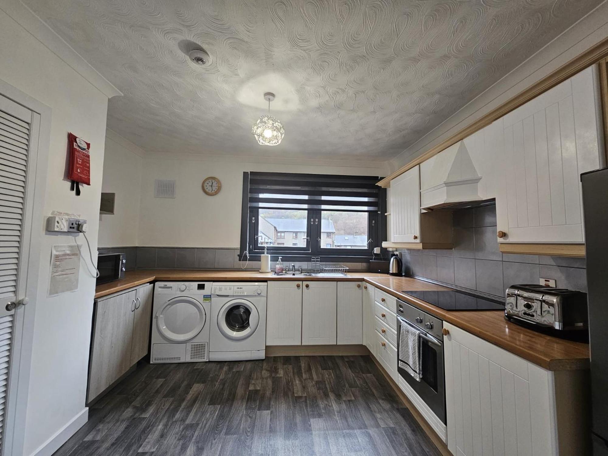 Regina Apartment In Fort William Exterior foto
